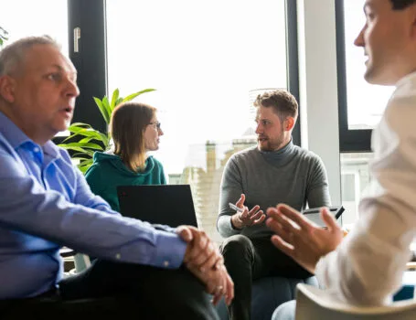 Besprechung im Büro